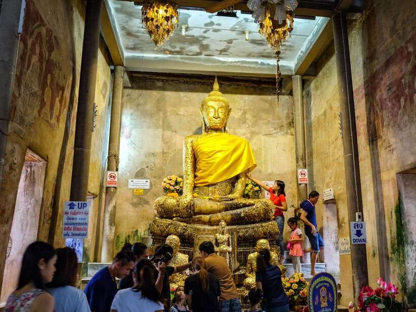 Bangkok: Maeklong Railway & Amphawa Floating Market Day Trip - Is $49 good value?