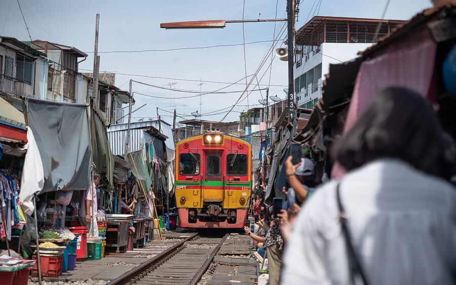 Bangkok: Maeklong Railway Market and Amphawa Floating Market - Amphawa by boat, food, and canal