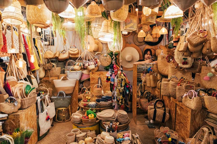 Bangkok: Maeklong Train Market & Floating Market Day Tour - Is $160 good value for two people?