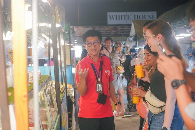 Bangkok Night Market Tour Dinner and Vintage Find - Starting at BTS Ekkamai and leaving Bangkok traffic behind