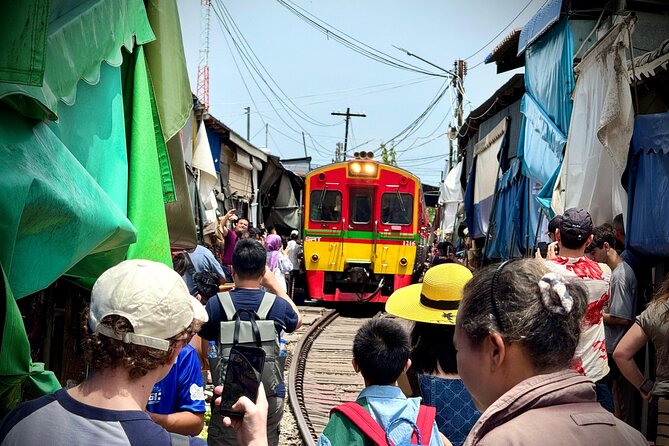 Bangkok: Private Floating Market and Train Market - An hour at Mae Klong Railway Market