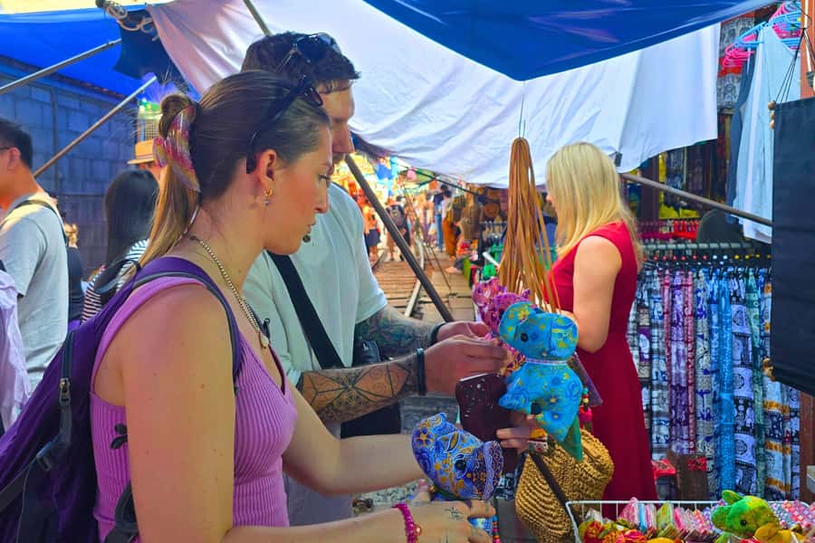 Bangkok: Private Floating & Railway Markets with Farm Visits - Cruising Damnoen Saduak by long-tail boat
