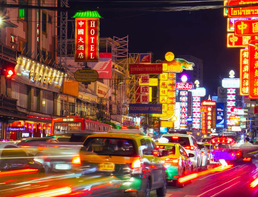 Bangkok: Private Old Quarter, Night Street Market, Temples - Pak Khlong Talat adds color and scent