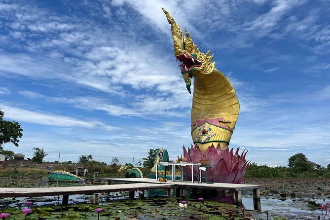 Bangkok: Red Lotus Pond & Thonburi Market - Why the Red Lotus Pond makes a strong first stop