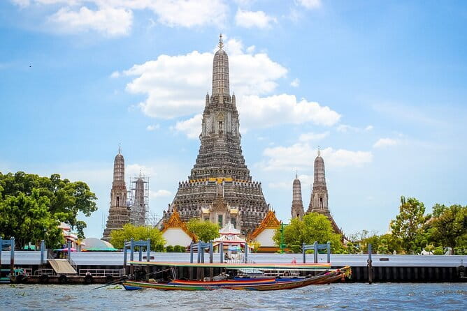 Bangkok's Best: City Highlights & Floating Market Private Tour - Maeklong Railway Market and the train moment