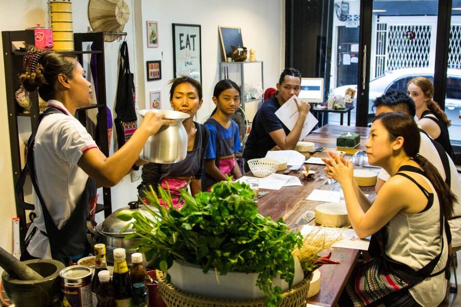 Bangkok: Thai Cooking Class and Onnuch Market Tour - Key points to know before booking