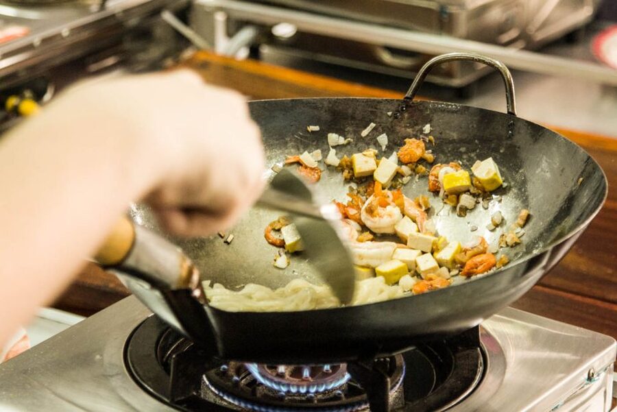 Bangkok: Thai Cooking Class and Onnuch Market Tour - Who will get the most from this class