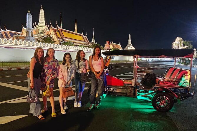 Bangkok TUK TUK Twilight Cultures Market and Food Taste - Bangkok by tuk tuk, from old lanes to evening food stalls