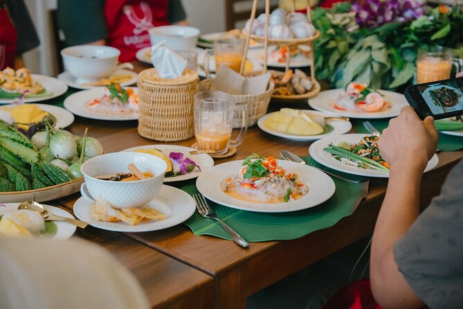 Bangkok Udomsuk Thai Cooking Class with local market tour - Cooking with Chef Pon