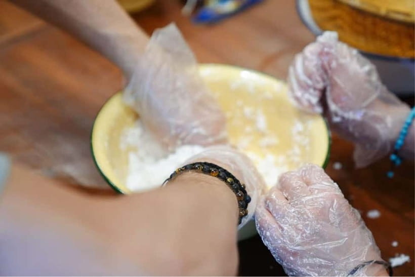 Bangkok: White Lotus Thai Cooking Class with Market Tour - Small extras that make the experience memorable
