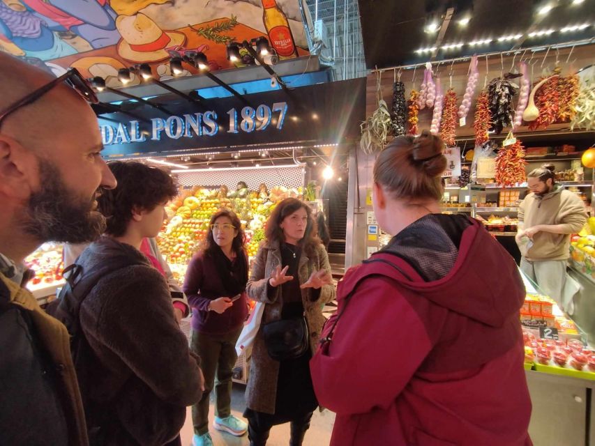 Barcelona: Boqueria Market & Barrio Gotico Street Food Tour - Arriving in El Born for the main tasting finish
