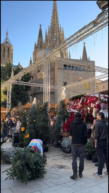 Barcelona: Christmas Lights and Markets Bike Tour - Entering the Gothic Quarter by bicycle