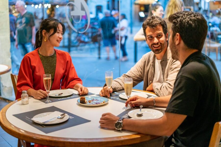 Barcelona: La Boqueria & Santa Caterina Market Private Tour - Plaça Reial and the first substantial tasting