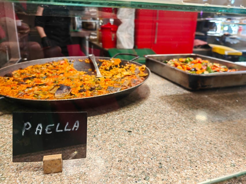 Barcelona: Local Market & Street Food Walking Tour - Key points at a glance