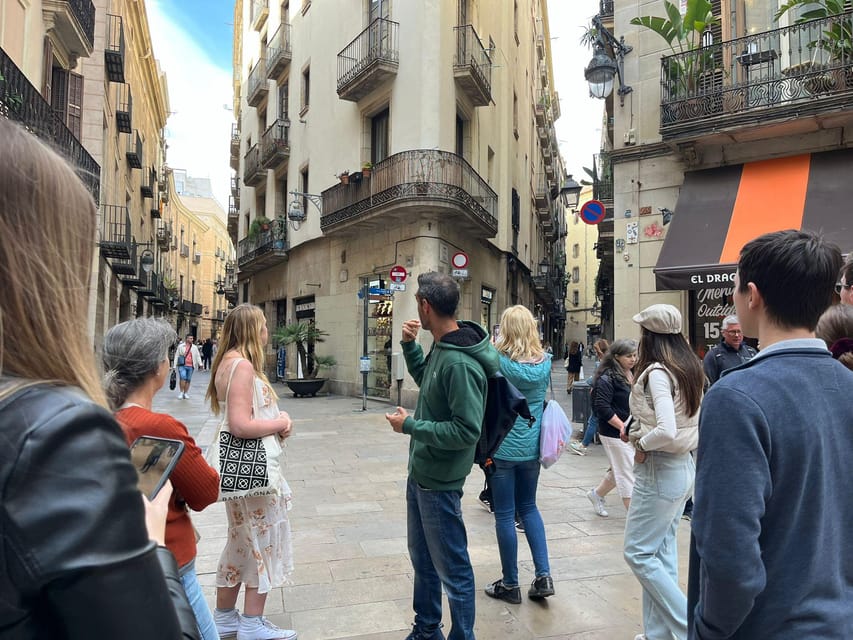 Barcelona: Local Market & Street Food Walking Tour - Walking comfort and practical planning