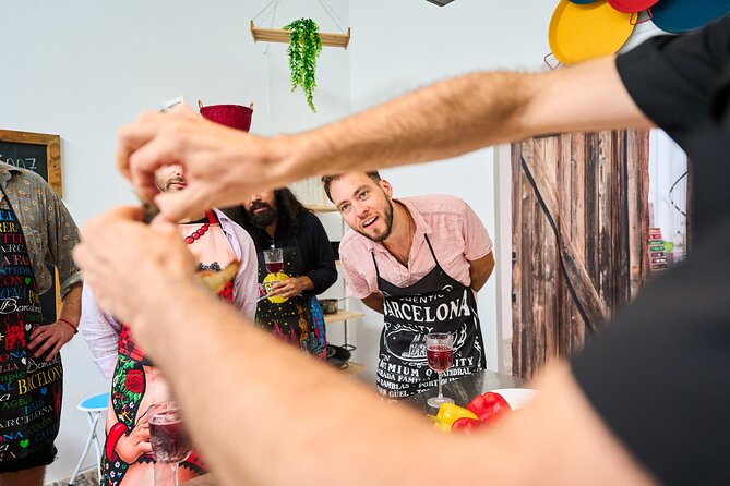 Barcelona Paella Cooking Class with Market Visit, Tapas & Sangria - Why this Barcelona food class works so well