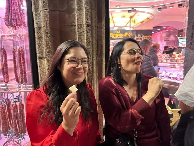 Barcelona Street Food Tour: Boqueria Market & Barrio Gotico - Who should book this food walk?