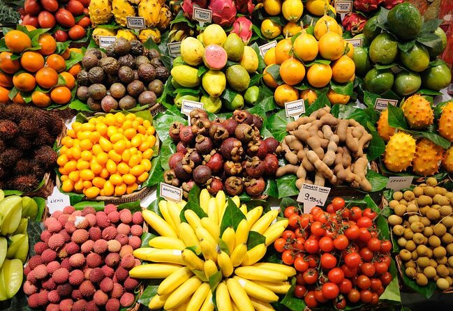 Barcelona Street Food Tour with Local Market & City Center Visit - Key points to know before booking