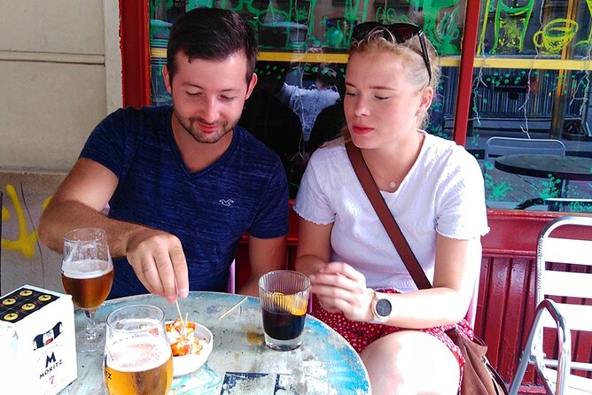 Barcelona Street Food Tour with Local Market & City Center Visit - Pinchos and patatas bravas in the Gothic Quarter