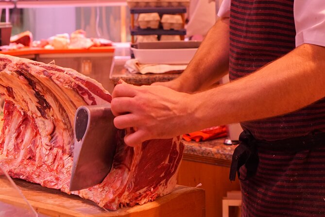 Basque Cooking Experience: Market Tour & Hands-On Class English - Carlos’s teaching style and the role of Luis