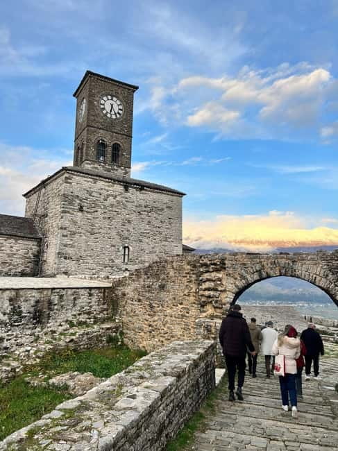 Blue Eye & Gjirokaster: 4x4 Tour and Old Bazaar - The road to Gjirokaster and the hilltop castle