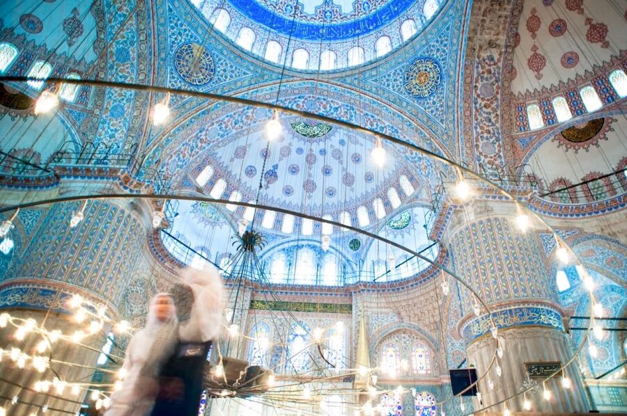 Blue Mosque, Basilica Cistern, Grand Bazaar Guided Tour - Key points at a glance
