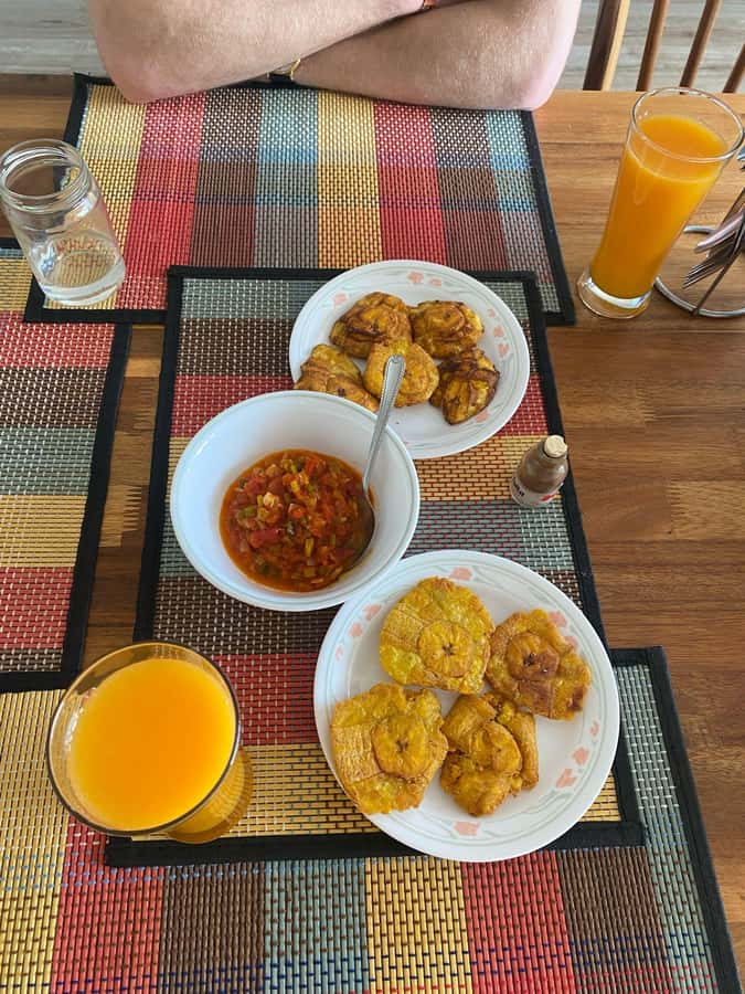 Bogotá: Colombian Cooking Class with Market Visit - Walking a few blocks to the cooking class