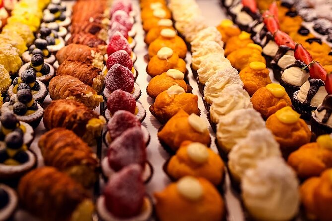 Bologna Food & Market Tour with 6 Tastings, Pasta, Wines & More - Finishing near Basilica di San Petronio