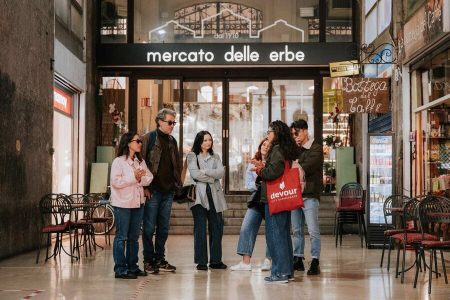 Bologna: Tastes and Traditions Food Tour with Market Visit - La Salsamenteria and Bologna on a plate