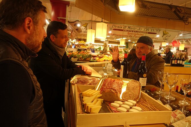 Bordeaux Market Tasting by Food Lover Tour - A short look at the Grosse Cloche