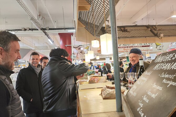 Bordeaux Market Tasting by Food Lover Tour - Eating through Marché des Capucins
