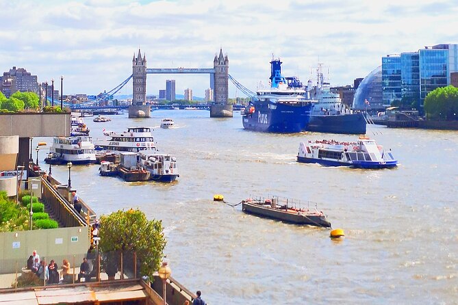 Borough Market London Bridge & Fish & Chips - Following Southwark’s backstreets to Bankside
