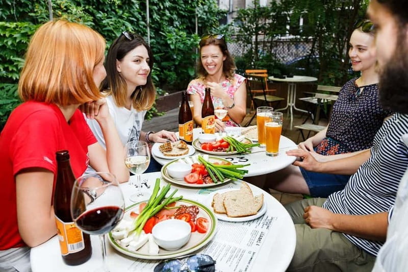 Bucharest: Hidden Markets Walking Tour with Tastings - The guide can make or break the day