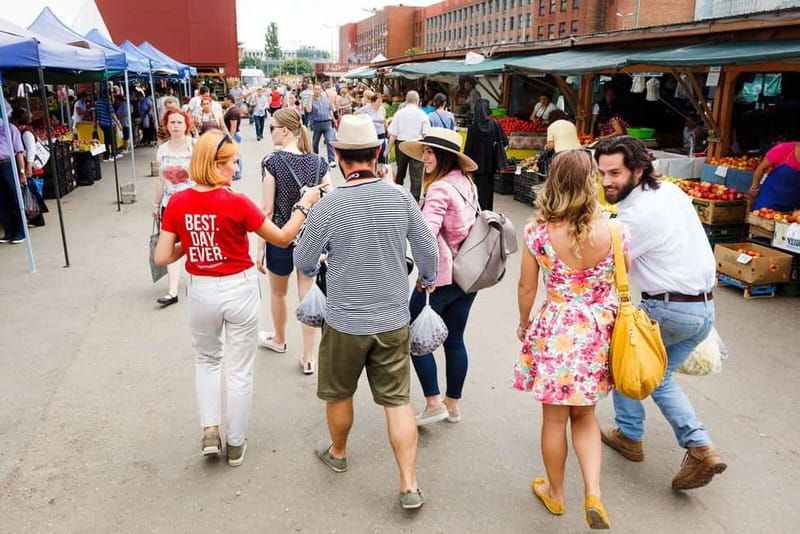 Bucharest: Hidden Markets Walking Tour with Tastings - Starting at the National Theatre