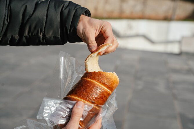 Budapest Food Tour: Market to Tavern with 14+ Tasters & Wines - Choosing between the 11:30 AM and 5:00 PM departures