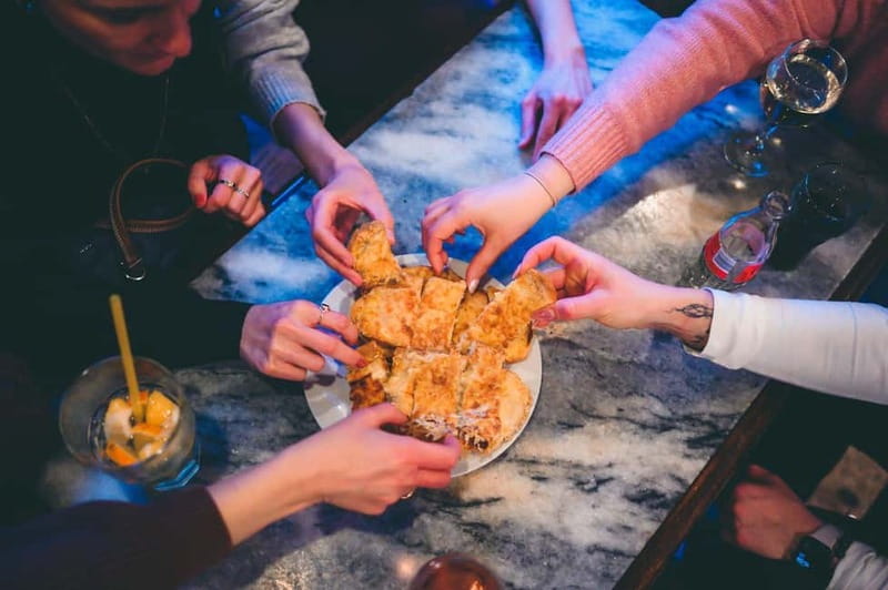 Budapest Market and Food Tasting Tour with a Local Guide - Who Should Book This Experience