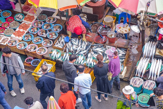 Busan history and market food tour with local chef - Bupyeong Kkangtong Market, the longest stop