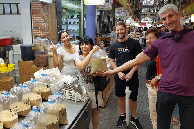 Busan history and market food tour with local chef - BIFF Square and the hotteok stop