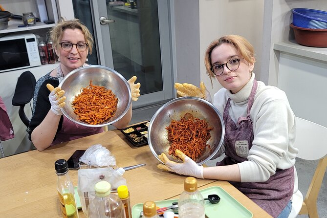 Busan Tailored Korean cooking class (Vegan OK)with market tour - What is included, and what is not