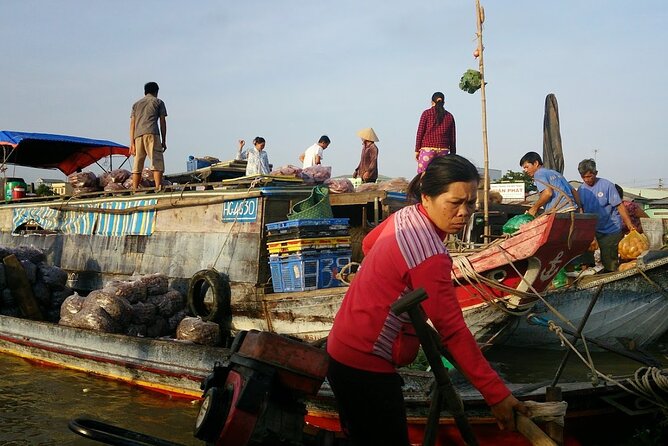 Cai Rang Floating Market - My Tho & Ben Tre - VIP Private Tour - Rice noodles, village paths, and local food