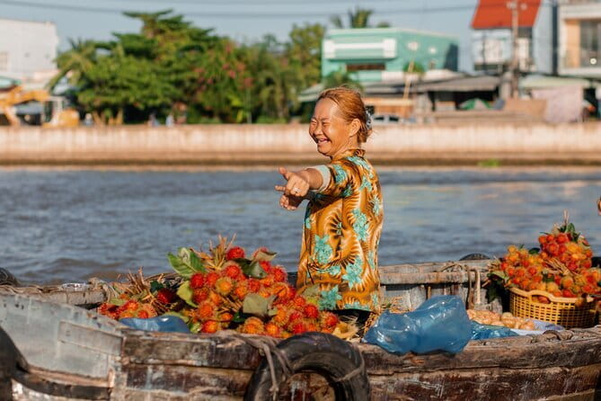 Cai Rang Floating Market Tour & Rural Cycling - Why an early start matters at Cai Rang