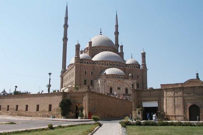 Cairo Day Tour visit Egyptian Museum, Citadel and Khan Khalil Bazaar - Who should book this Cairo day tour?