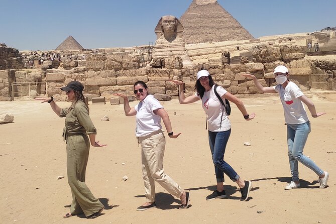Cairo, Giza Pyramids, Great Sphinx, Egyptian Museum and Bazaar Private Tour - The panoramic viewpoint and camel ride