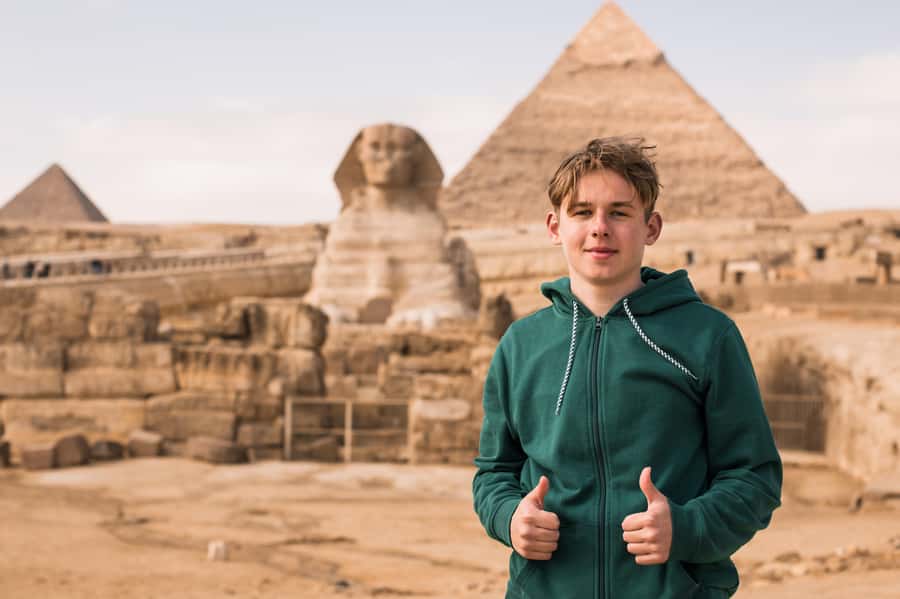 Cairo: Giza Pyramids, Museum & Bazaar Tour with Lunch - How the four-hour schedule works