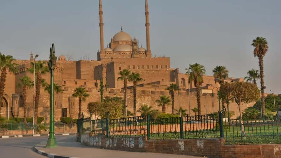 Cairo/Giza: Saladin Citadel, Egyptian Museum, & Bazaar Tour - Who will get the most from this tour
