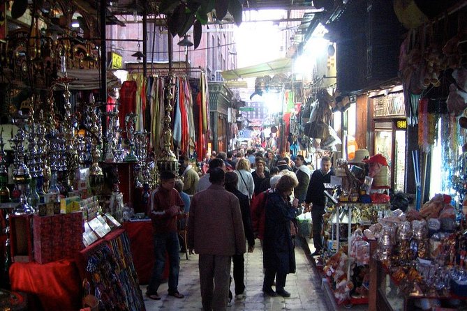 Cairo Half day tours to Old Markets and Local Souqs - El Mosky Is Crowded, Practical, and Unpolished