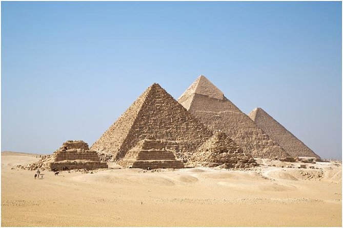 Cairo Layover Tour to Giza Pyramids Egyptian Museum and Khan Khalili Bazaar - A smart way to use a Cairo layover