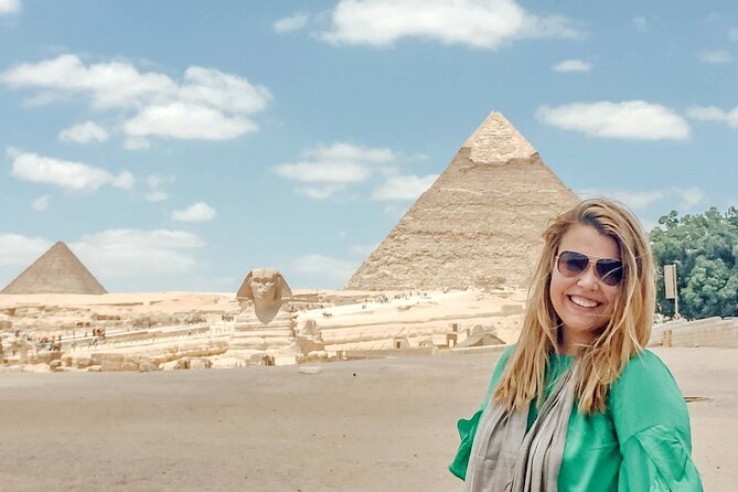 Cairo Layover Tour to Pyramids, Islamic Cairo & Tourist Bazaar - Guide support and the Hamada experience