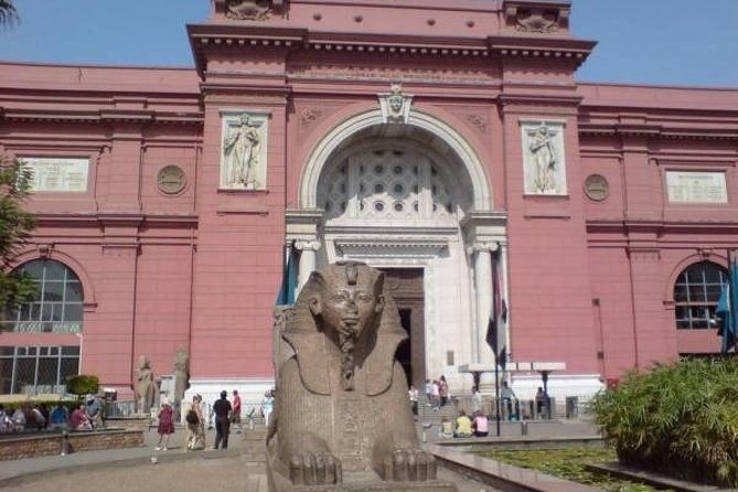 Cairo Layover Tours to Giza Pyramids Egyptian Museum & Bazaar - Giza Plateau: your first look at the pyramids