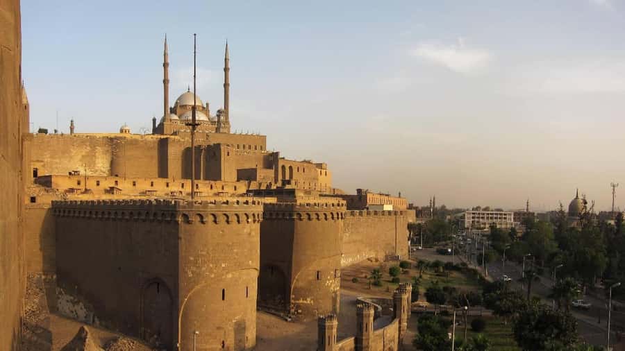 Cairo: National Museum, Saladin Citadel & Khan El Khalili. - Khan El Khalili for souvenirs and a final walk